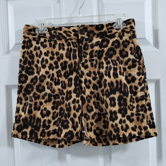 Cremieux Pants - Leopard print shorts Sz.2